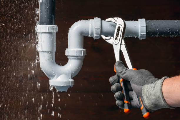 Professional Plumbing technician working in Pittstown, NJ